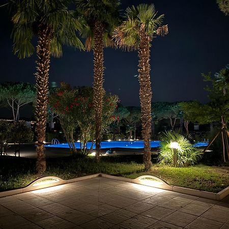 Casa Conchiglia - Aprilia Marittima - Corte Grande Exteriör bild