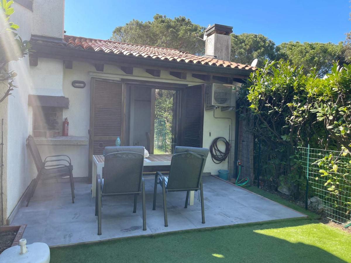 Casa Conchiglia - Aprilia Marittima - Corte Grande Exteriör bild