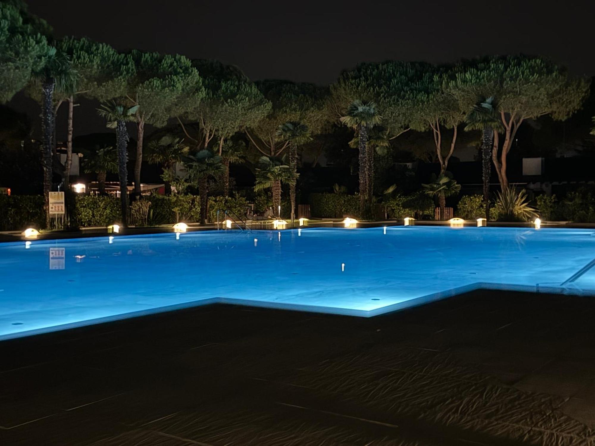 Casa Conchiglia - Aprilia Marittima - Corte Grande Exteriör bild