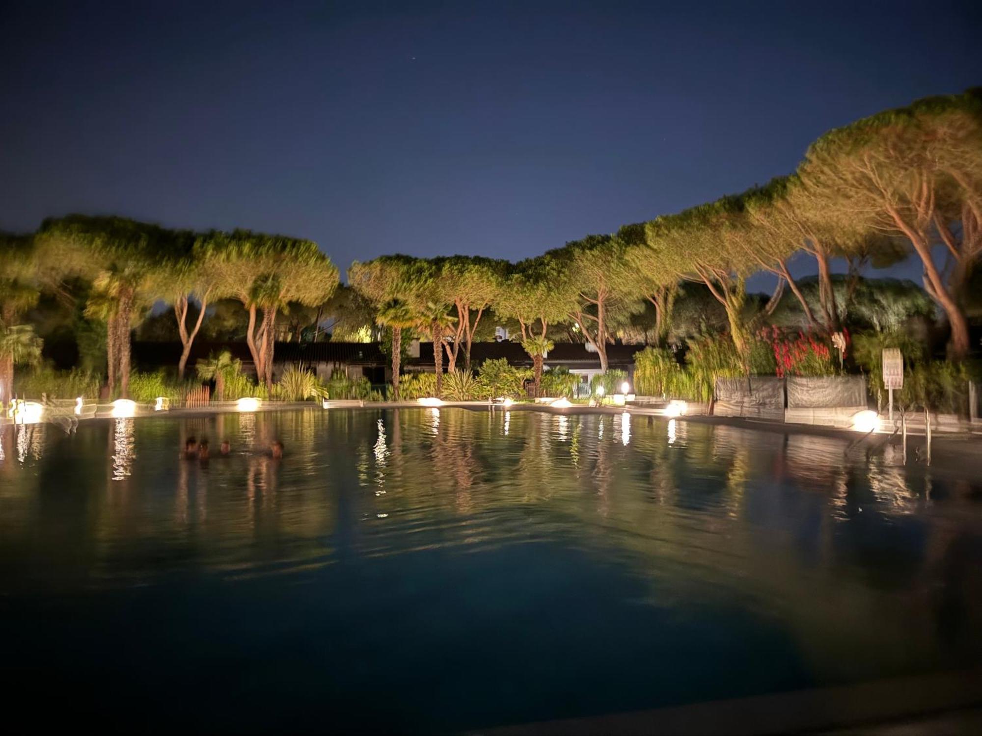 Casa Conchiglia - Aprilia Marittima - Corte Grande Exteriör bild